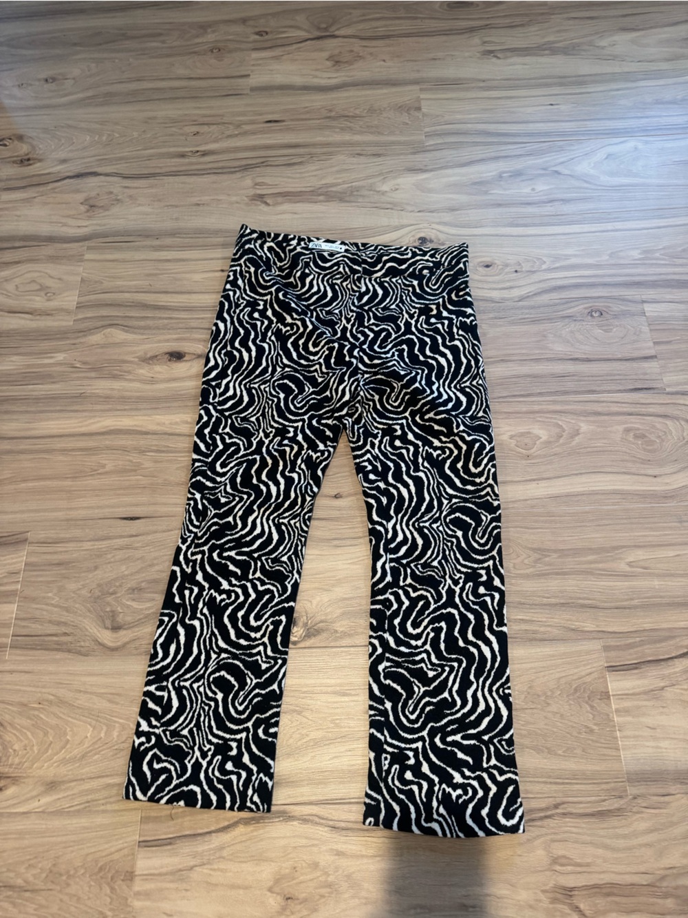 Y2K Zara Black & White Abstract Print Wide Leg Pants Size Large L Zip Closure